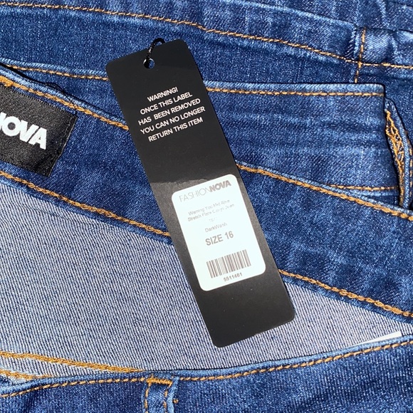 Warning You Mid Rise 🥰 - Picture 3 of 4